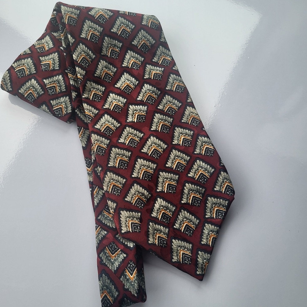 guy laroche burgundy silk tie leopard backgroun pattern gold yellow black unique